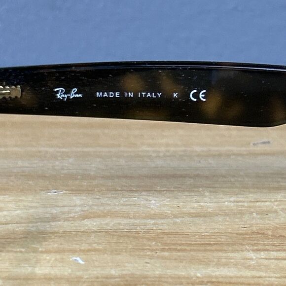 Ray-Ban RB2132 New Wayfarer 902 Tortoise Shell Sunglasses 52-18 Frames Only - Picture 6 of 10